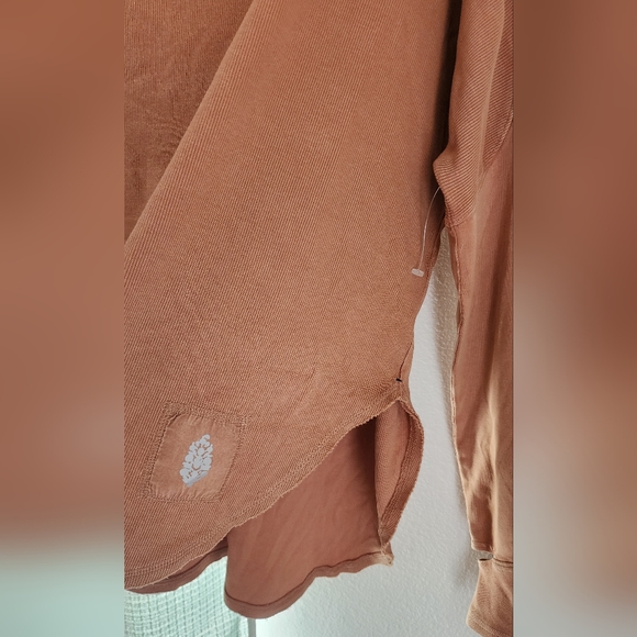 Lighburnt orange color FP movement simple layer shirt  NWOT - Picture 7 of 8